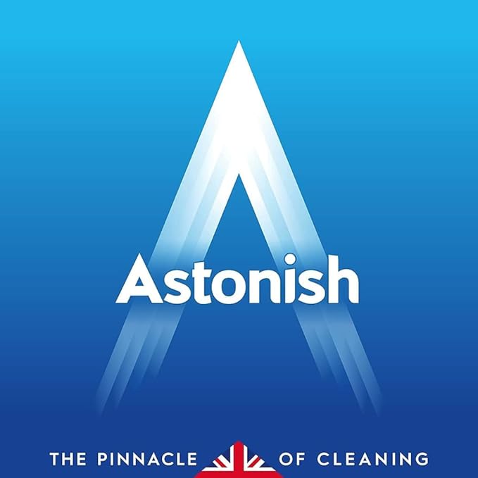 Astonish Specialist Stainless Steel Cleaner & Shine Spray, Clear Waters - Streak-Free Polished Finish for Fridge, Range Hood & Back Splash - Remove Grease & Watermarks, Vegan, Cruelty-Free, 750ml