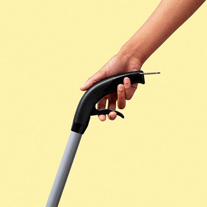 GoodHands - The GoodMop Starter Kit - Trigger Spray Mop with 2 Microfiber Pads and 2 Lemon Drops Scented Floor Cleaner Tablets (Includes 2 Floor Cleaner Refills)
