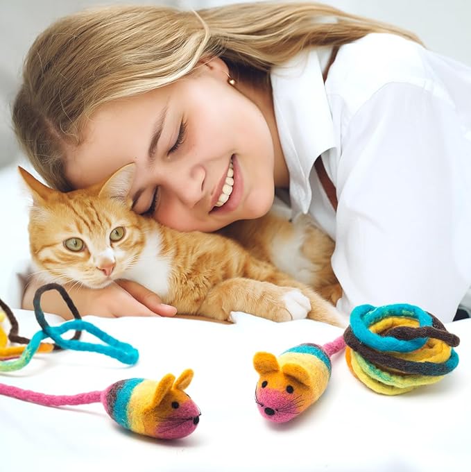 Glaciart One Felt Mouse Cat Toy – Soft Fuzzy Enrichment 100% Natural Wool - Interactive Catnip Play Cat Toy Set - Safe for Pets, Non-AZO Colored Dyes - 100” Long