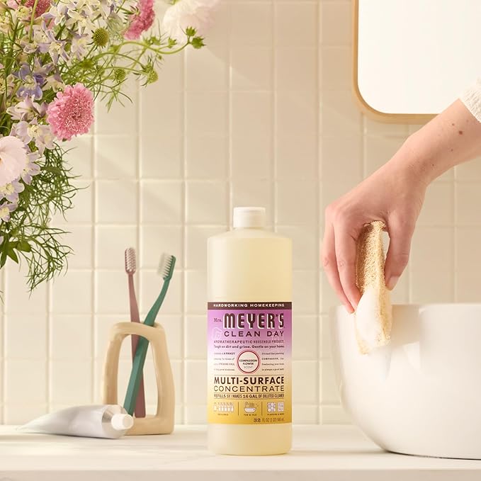 Mrs. MEYER'S CLEAN DAY Multi-Surface Everyday Concentrate, Compassion Flower Scent, 32 Fl Oz Bottle