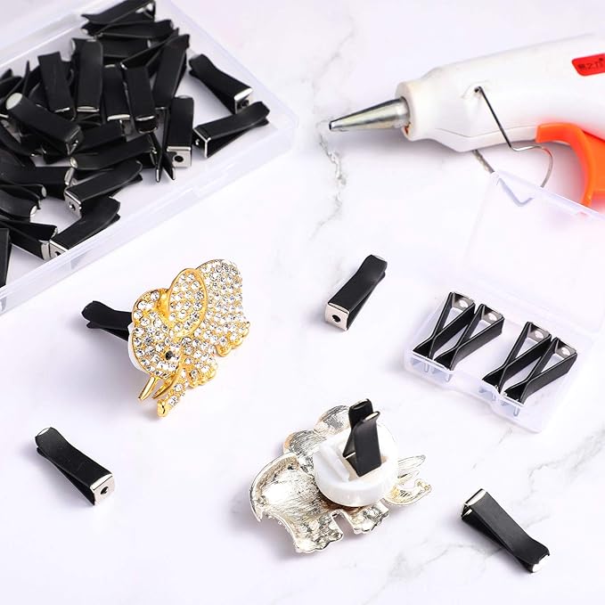 Frienda 100 Pcs Car Vent Clips for Freshies Bulk Square Head Air Conditioner Clips with 2 Storage Boxes, Durable Auto Air Outlet Perfume Holders for Car Decoration Accessories