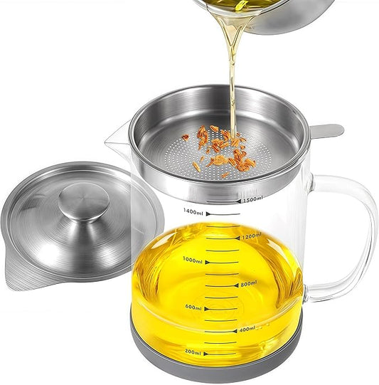 Premium Bacon Grease Saver with Strainer - Large 1.5L Grease Container for Kitchen with Stainless Steel Filter, Used Oil Storage & Bacon Drippings Keeper (50oz, Borosilicate Glass, Non-Slip Base)